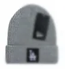 New Usisex La Fashion Street Hats Beanies Solid Hot Dome رسالة دافئة Skullcap