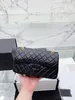 Classic Fashion c Advanced Women's Shoulder Bag Luxury Designer Bag Handheld Crossbody Chain Black and White Fashion Matching