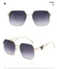 2023 Nya klassiska polariserade solglasögon Kvinnlig designer Luxury Brand Eloy Metal Polarized HD Tempered Glass Lens Retro Glasögon