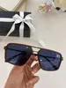 Occhiali da sole da uomo per donna Ultimi occhiali da sole di moda di vendita Occhiali da sole da uomo Gafas De Sol Lenti in vetro UV400 con scatola di corrispondenza casuale 70YS
