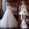 Pretty One ombro Flower Girls Vestra uma linha branca Long Criandler Primeira Comunh￣o Vestidos de Comunh￣o Bling Tulle Tule Wedding Party Dress