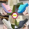 Kadın Terlik Lnterlocking Tasarımcı Mektubu Nakış Stili Sandal Kaydırıcılar Makarna Kalın Alt Alt Slip Yumuşak Alt Moda Plaj Sandalet