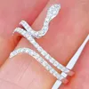 Anneaux de mariage Loredana haut de gamme mode créatif brillant blanc romantique Zircon dessin animé Serpentine femme anneau cadeau pour les amoureux