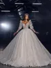 Dubai Sparkly Ball Gown Wedding Dresses Scoop Neck Long Sleeve Lace Appliques Wedding Bridal Dress