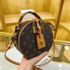 Designer Handbag Store 70% rabatt på Vintage Print Crossbody Luxury Leather Shoulder S For Women Retro Round Messenger Bag