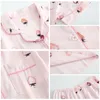 Kvinnors sömnkläder damer pyjamas set bomull kortärmade shorts söt tecknad japansk enkel korta kvinnor pajamas kostym