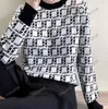 Women's Sweaters Designer 2023 Sweater Autumn Round neck striped fashion Long Sleeve Women High End Jacquard Cardigan knitting Coats DQUX