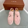 Designer Loropiana Charms Sapatos Primavera e outono Couro genuíno LP Sapatos lefu Soo British Style One Step Lazy Casual Saple Shoes Mulheres DXRT