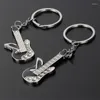 Nyckelringar Fashion Simple Mini Metal Guitar Keychain For Men Kvinnor Personlighet Söt väska Pendant Bil Friend Par Gift Smycken