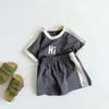 Ensembles de vêtements enfants HI lettre impression costume été nouveau Style bébé décontracté manches raglan haut sport deux pièces