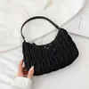 Bolsos de mujer Interior Mano Cremallera Colores Tamaño pequeño Hobos Diseñadores 5 Monederos Bolso con forma de bolsillo Luxurys Plisado Versátil Mhen1302y