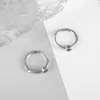 Hoopörhängen Hypoallergen delikat silverfärg Glänsande rund klippt Birthstone Stud CZ Zirconia små damer gåva grossist