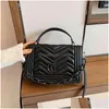 Kvällspåsar 70 Off Online Sales 2022 Womens Single Shoder Messenger Bag Hand Lingge Woman Drop Leverans Lage Accessories DHX84