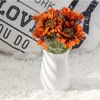 Dekorativa blommor Solrosor Silk Artificial Bouquet 9 Heads Faux Sunflower Floral Arrangement för bröllopsfest Kontorsbord Heminredning