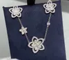 Elegancki kryształowy naszyjnik kwiatowy 925 Srebrny srebrny wisiorek cyrkon