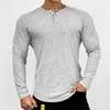 T-shirts pour hommes T-shirts à manches longues à rayures solides pour hommes Coton Col en V Hauts boutonnés T-shirt pour hommes Chemise Slim Body Stretch Respirant