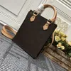 Crossbody Bags Mini Handbags Handbagss Wallets Embossed Leather Straps Luxury Designer Ladies Clutches Messenger Mobile Phone Tote266L