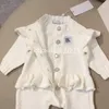 女の赤ちゃん服かわいいロンパースとジャンプスーツ新生児プリンセスニットセーターロンパース幼児女の子長袖子供服