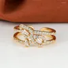 Anillos de boda de lujo femenino piedra blanca anillo ajustable clásico amarillo oro color compromiso mariposa cristal para mujeres