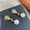 Brincos de pérolas de grife para mulheres letra de ouro de diamante Peda briol designers jóias de joias de joalheria anel de ouvido com garanhões com pulseira de caixa nice