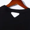Męskie koszulki projektant 23ss Nowa koszula Summer krótkie rękawy Solidny kolor 3D Wzór drukowania koszulka męska luźna top i1f0