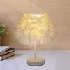 Lumière de bureau de décor de lampe de table de plumes modernes pour la chambre d'invité de mariage de chevet