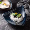 Plakalar Düzensiz Japon Sofra Evi Suşi Plakası Ticari Pişirme Yaratıcı Üçgen Şeklinde Günlük CN (Origin)