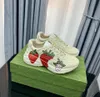 Z projektantami pudełkami buty ggity 2022 Rhyton Sneakers Buty Beige Men Men trenerzy luksusowe damskie projektanci butów Sneaker El