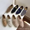 Italie Designer Loropiana Chaussures Dongguan Chaussures Haut De Gamme En Peau De Mouton Plat Petites Chaussures En Cuir Chaussures Paresseuses Bout Rond Chaussures Simples Confort Chaussures Pour Femmes LP Lefu Chaussures