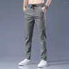 Herrbyxor 2023 herrbyxor sommar hösten khaki grå fast färg mode jogging koreansk stil full längd casual work pantalon