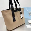 Le The Tote Tors TOBES Designer Bag Women Straw Schrochet Projektanci torebka damska moda klasyka duża pojemność dama stałe kolory torebki