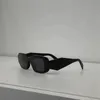 Erkekler için modaya uygun polarize güneş gözlüğü tasarımcı güneş gözlükleri mektup sembolü metal alaşım moda kadınlar occhiali da spor lady lisans lüks tasarımcı güneş gözlüğü pj001
