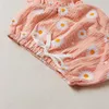 Completi di abbigliamento Estate Neonate Neonate Stampate a fiori Pezzi di vestiti Set senza maniche in cotone e lino con balza Topse Pantaloncini Tuta da neonato