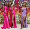 Side Split Mermaid Maid of Honor Gowns 2023 Long Bridesmaid Dresses Sexy Spaghetti Straps Pleats Satin Long Prom Dresses