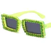 Nowe okulary przeciwsłoneczne kobiety retro okulary przeciwsłoneczne Diamond anty-UV Spektakle prostokątne okulary świąteczne plażę ozdobne