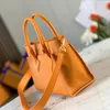 Designer Handbag Genuine leather Shoulder bag 25CM Luxury Crossbody bag Delicate knockoff Women Bag With Box YL038