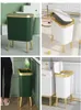 Waste Bins Golden Luxury Trash Can for Kitchen Creative Highfoot Black Garbage Tin Bathroom 230215