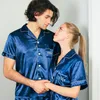 Vêtements de nuit pour femmes Pyjamas de couple personnalisés Cadeau de lune de miel Cadeaux d'anniversaire de marié assortis personnalisés Ensembles de satin avec des noms