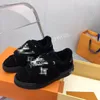 Botas de designer de luxo Mulheres Running Shoes Running Technology Mesh elegante clássico tênis preto confortável