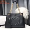 Bolsas Tote Grandes Femininas com Tassel Duplo G 6 Cores Vermelho Preto Marrom Rosa Cinza Borgonha Compras Bolsas Casuais com Alça em Corrente