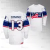 Maglia USA Hockey IIHF Blu 27 Taylor Heise 29 NICOLE HENSLEY 11 ABBY ROQUE 31 Aerin Franke 25 Alex Carpenter 28 Amanda Kessel 4 CAROLINE HARVEY 3 CAYLA BARNES 2023