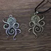 قلادة قلادة 10pcs Norse Viking Netking Rune Knot Octopus للرجال Talisman Jewelrypendant