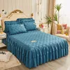 Bed Skirt Solid color elastic sheet thickened velvet double mattress protective cover bedding nonslip breathable king size skirt pillowc 230214