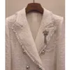 Ternos femininos Blazers Designer de moda feminino fingida dupla borda margem de tweed branca blazers entalhados em colarinho celebridade slim weave casacats b271 230215