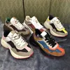 Nuove scarpe casual scarpe da papà in pelle stampata classica colorata morbida confortevole traspirante ammortizzazione coppia vintage sneakers uomo donna indossano