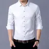 Heren Casual shirts Smart Men Dunne geruit gladde lange mouwen reversveer herfstkleding koreon mannelijke losse zakelijke mode tops 230214