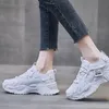 Abendschuhe, Turnschuhe für Damen, mit Designer-Plattform, lässig, Sport, Laufen, vulkanisiert, weiße Schuhe, weiblicher klobiger Sneaker 230215