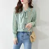 البلوزات النسائية 2023 Autumn Sweet Tops عتيقة Vintage V-Deace Ruffles Bow Floral Shirt Women's Clothing All-Match Office Lady Blouse