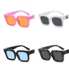 إطارات الأزياء الفاخرة النظارات الشمسية العلامة التجارية للنساء نساء شماس السهم x أسود إطار نظارات الاتجاه الهيب هوب سكوير سبورت نظارات الشمس سفر sunglasse m32i6510888