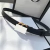 Geniş Cintura Erkek Tasarımcı Kemerleri Lüks Kadın Popo Kemeri Kot Tasarımcı Kutusu 3.8 cm Günlük Retro Geniş Mektup Büyük Metal Tokalar Çalışıyor Siyah Yumuşak Deri Kemer